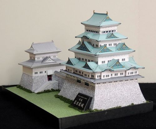ペーパークラフト　名古屋城