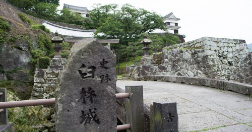 海に浮かぶ海城だった大友宗麟の牙城　臼杵城