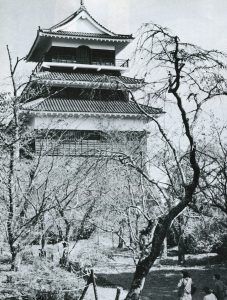 岡城 天守閣 白黒写真