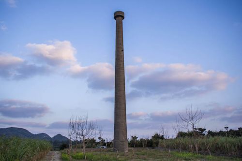 【奄美大島で城跡や史跡を訪ねてみた】（２）万屋グスク・奄美空港旧滑走路・奄美姑神社・赤尾木送受信所の無線塔