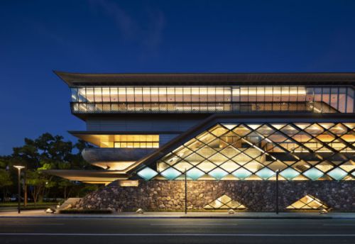 夏の夜のお城まつり（7/13～16）にあわせて夜間特別企画を開催します