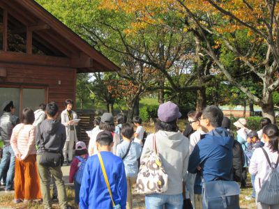 親子で大発見！？～お城のウラはワクワクビックリ～