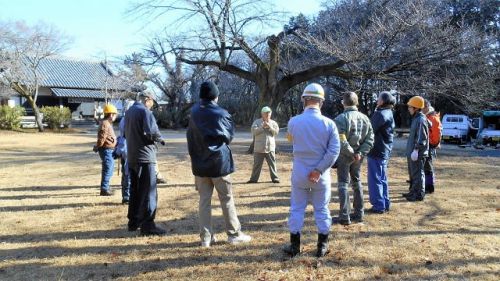 2020/1/19 滝山城跡景観維持･回復活動「お屋敷跡」 出ました！季節限定 畝状の堀