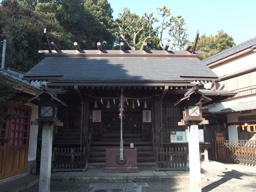 吹上稲荷神社 - 江戸城内吹上御殿に奉斎されていた稲荷大神