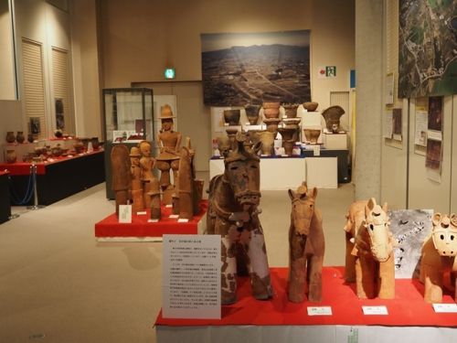 群馬・城跡めぐりと飲みテツの旅（２）ー粕川歴史民俗資料館～ひもかわうどん