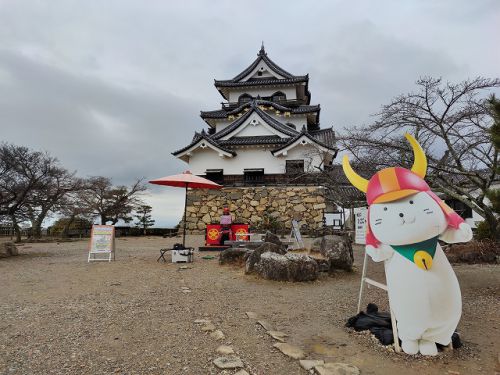 日本100名城第50番 井伊家の居城で国宝天守が現存「彦根城（ひこねじょう）」！スタンプ設置場所や所要時間、見どころをご紹介！