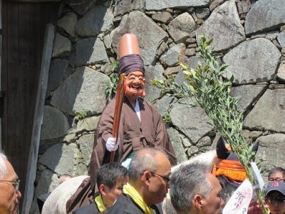 福岡城に&rdquo;松ばやし&rdquo;がやってきた！