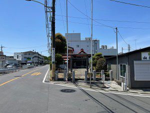 八坂神社（稲城市東長沼） - 長沼本村地区の神さまが合祀されているお社